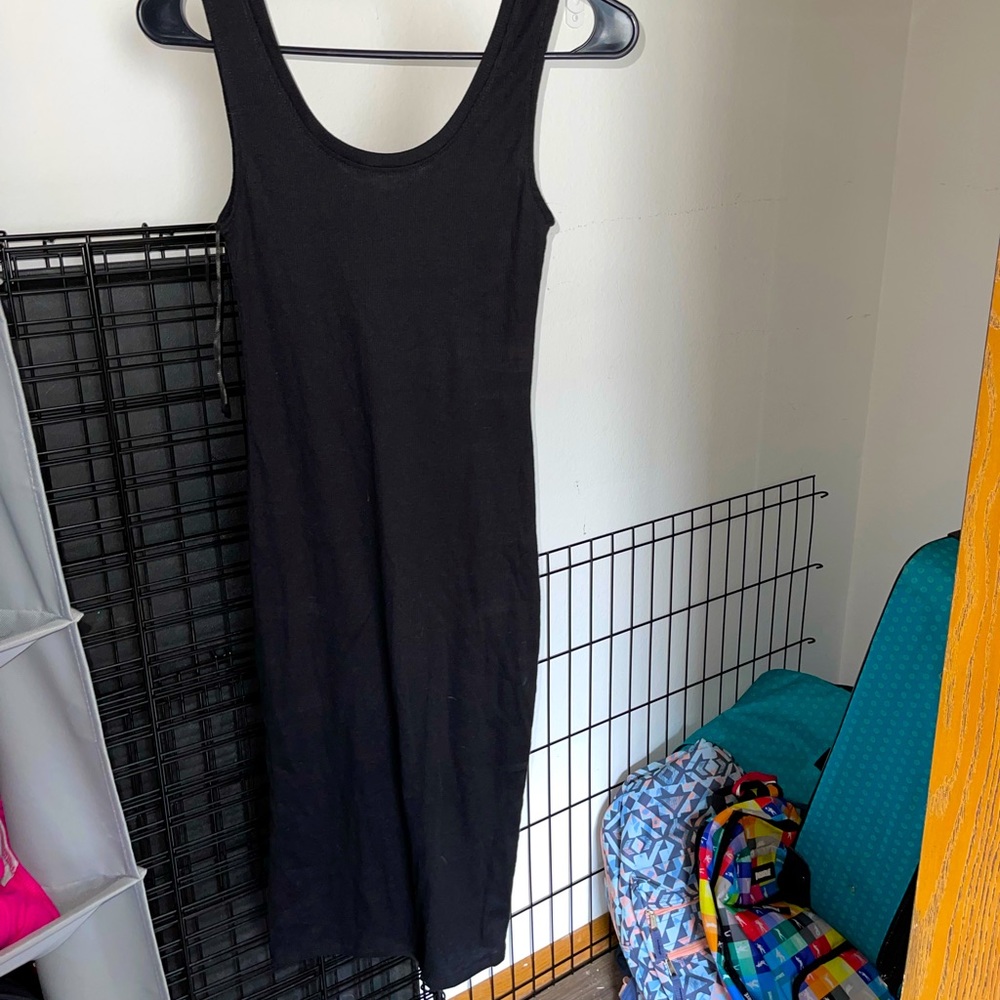 Black T-Shirt Dress - NEVER WORN ✨